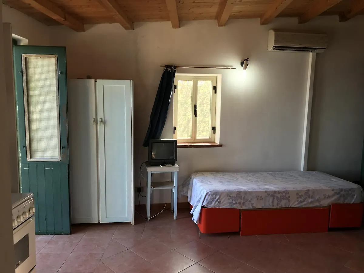 Apartment Case Del Tramonto Isola di Ustica Italy